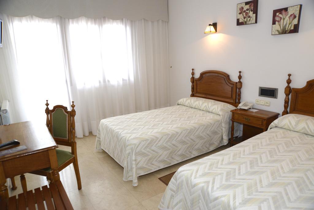 Hotel Serantes O Grove Exterior foto